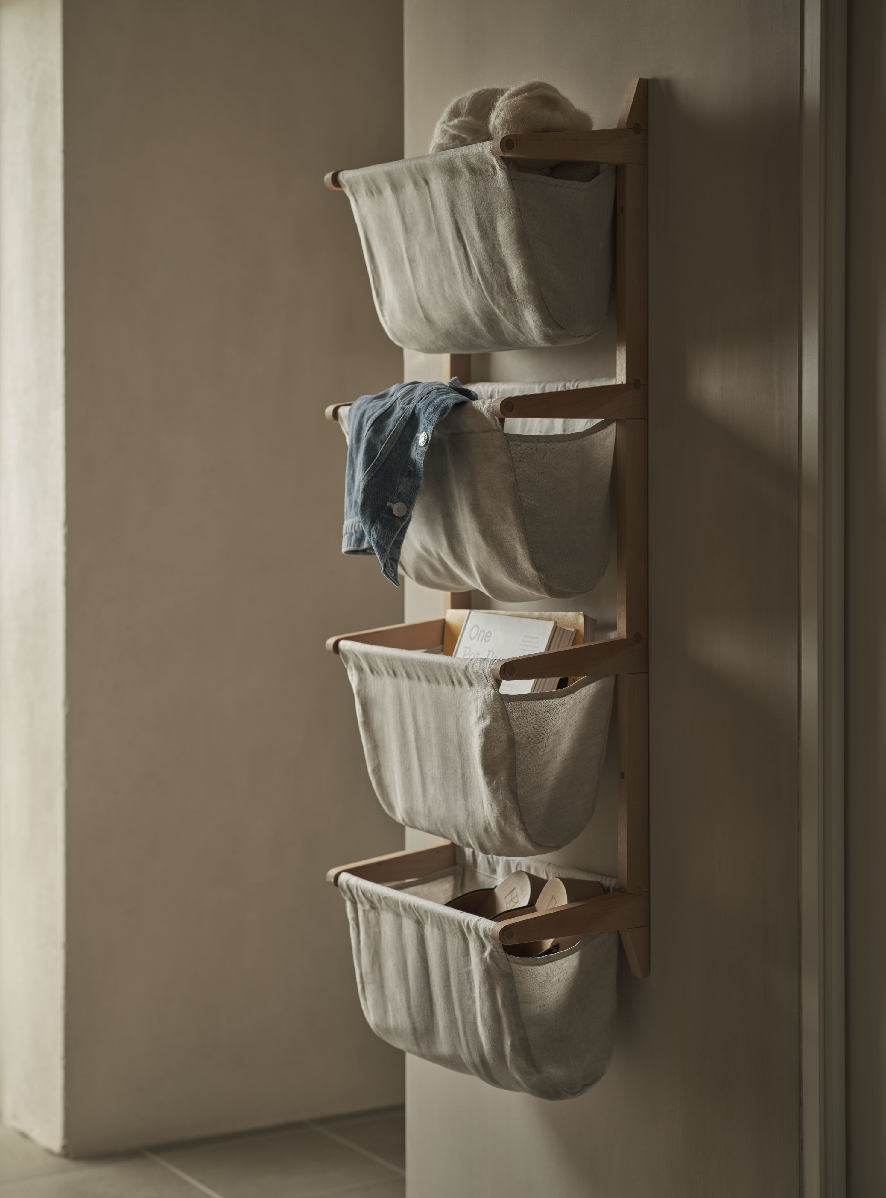 bag shelf