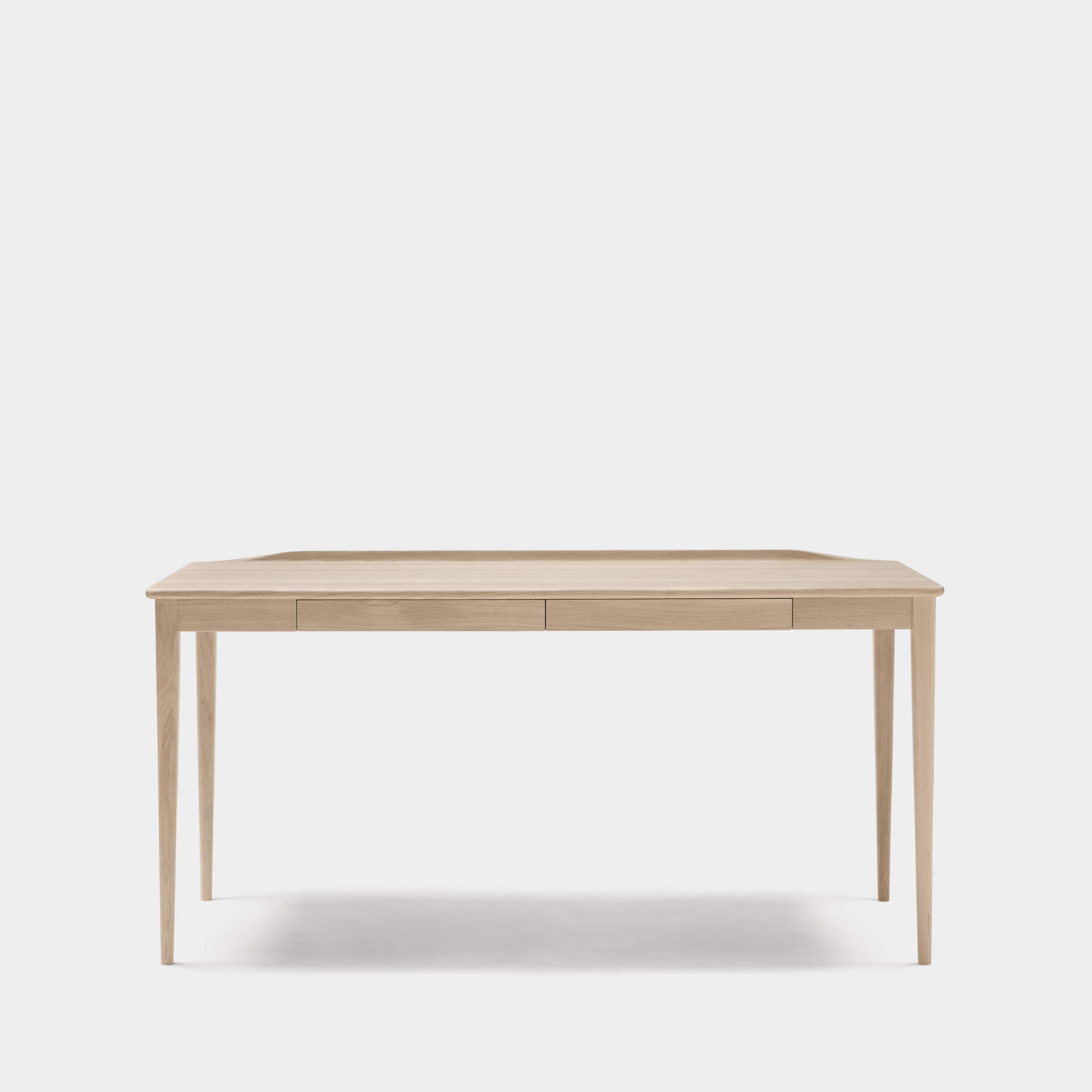 Fine-Edged Desk Oak 72x152 cm