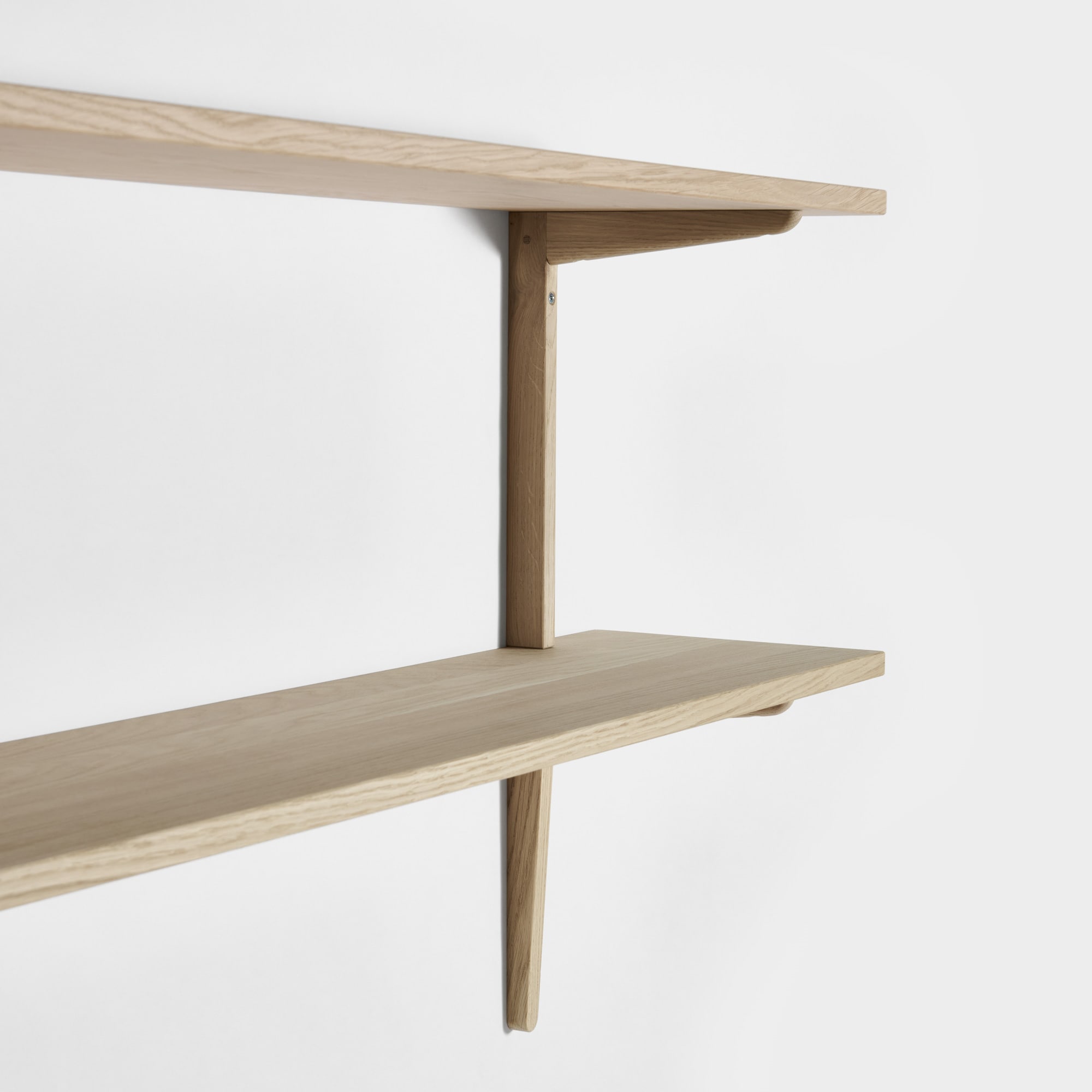 Bracket Rounded-straight Oak