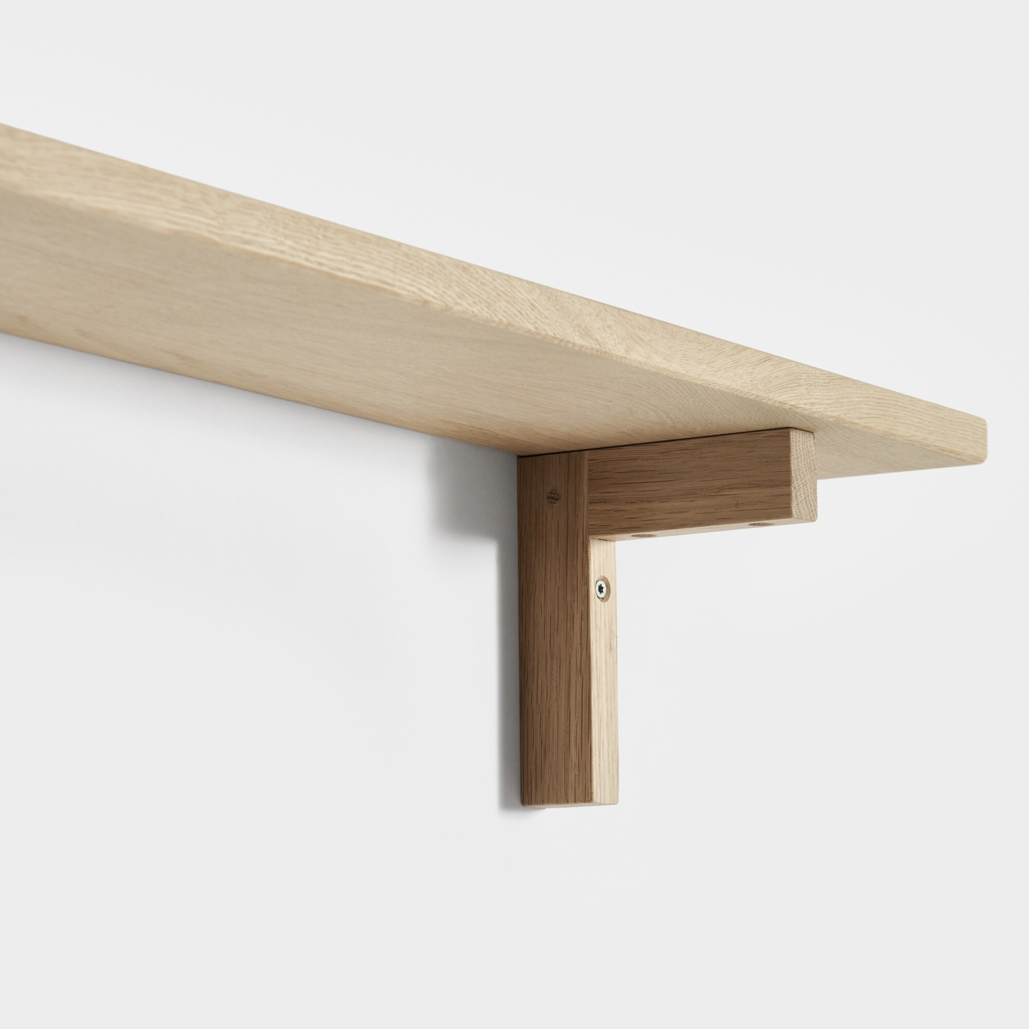 Bracket Angle Oak