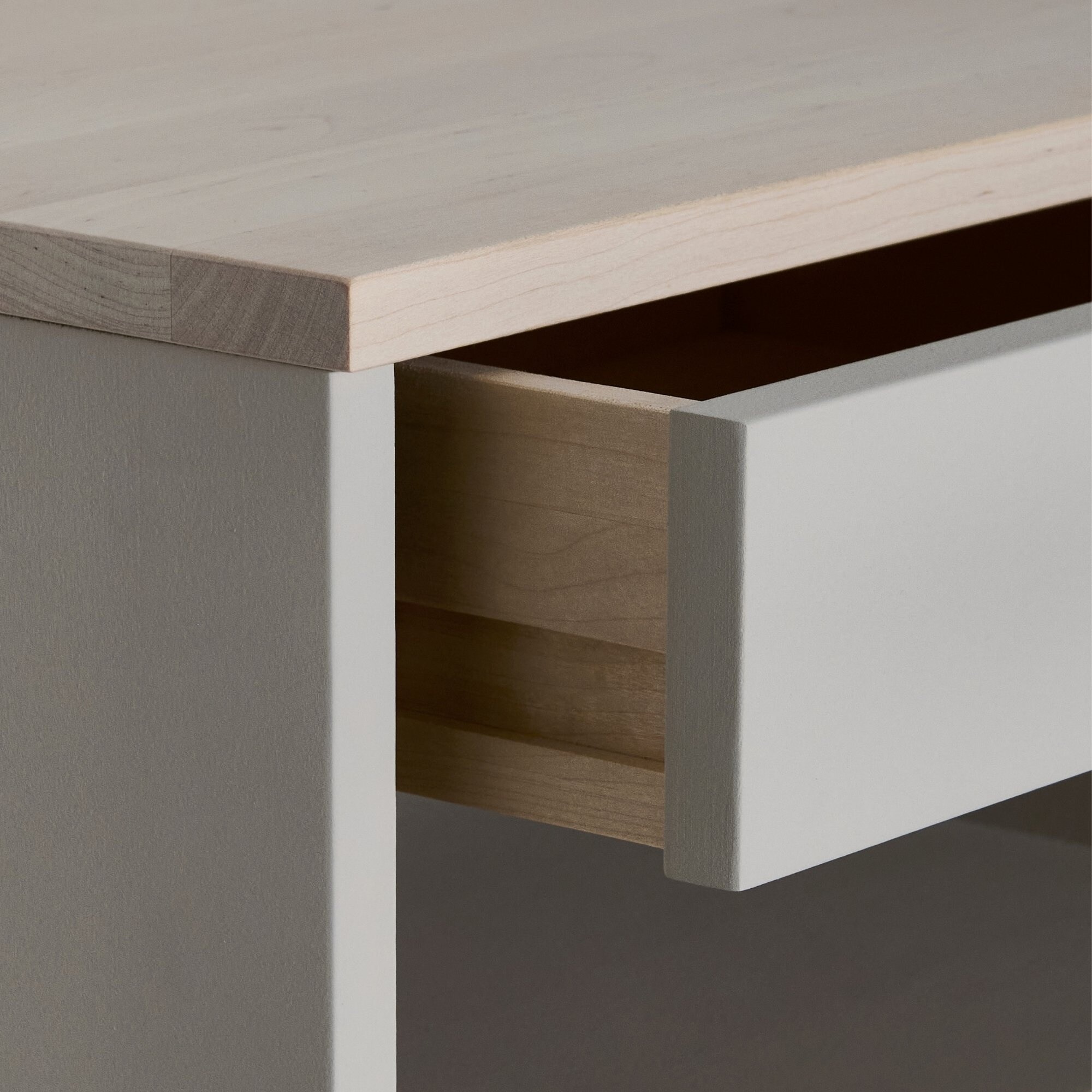 miniMassiv shelf with drawer H2/M1